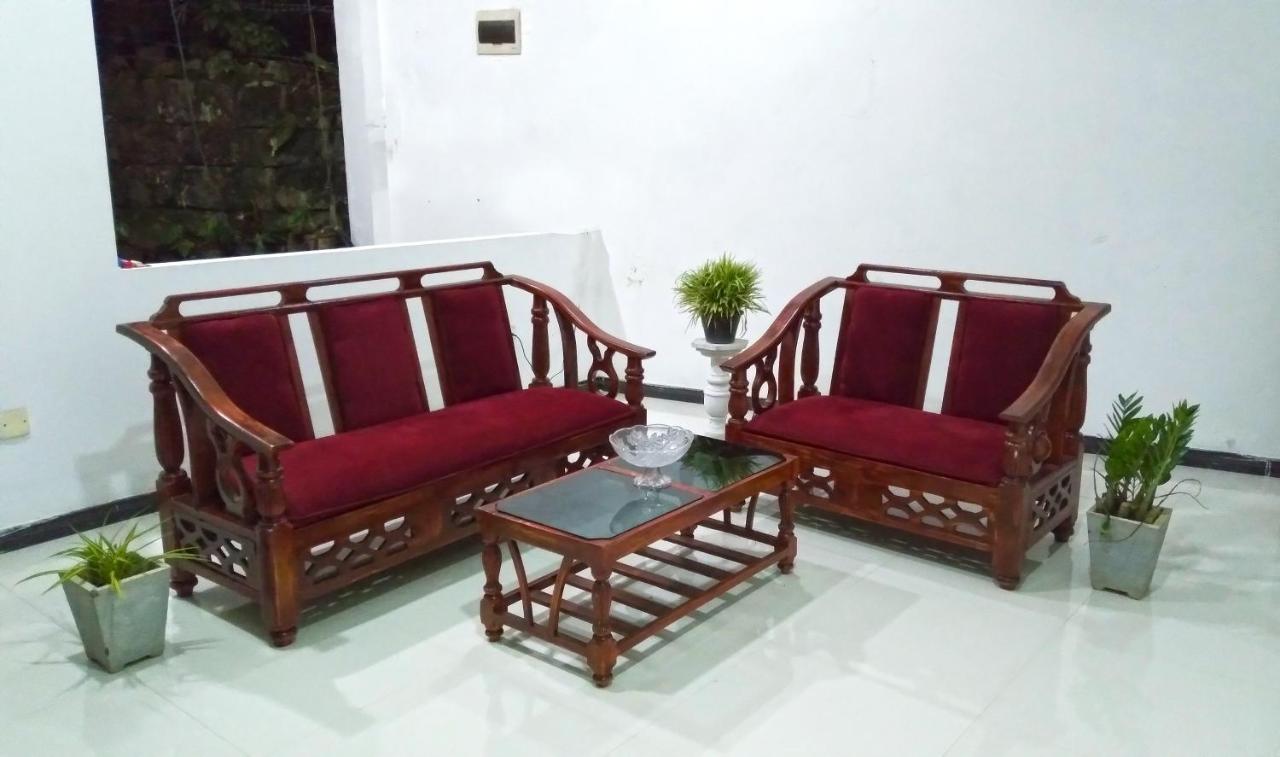 Akoya Pearl Hotel Ratnapura
